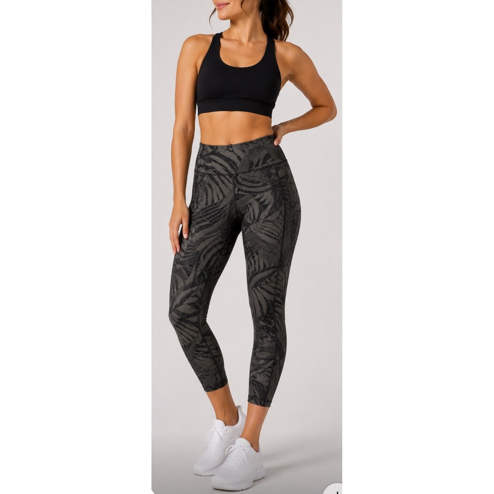 Athleta Salutation Stash Pocket 7/8 Leggings Grey Palm Print High Rise Yoga Smal